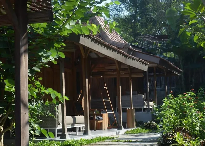 Villa Kayu Yogyakarta&Bungallow